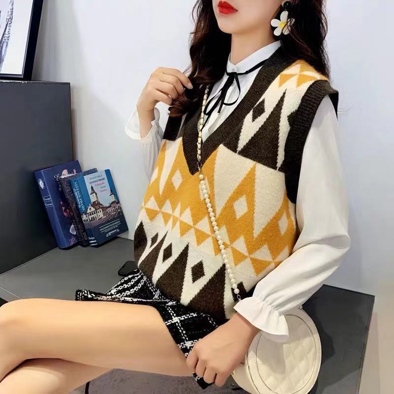 Sweater Vest Women Knitting Geometric Argyle Retro Autumn Korean Style New Ladies Sweaters Winter All-match Outwear Teens Loose alx