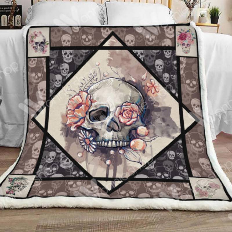 Skull F2201 87O34 Sherpa Blanket