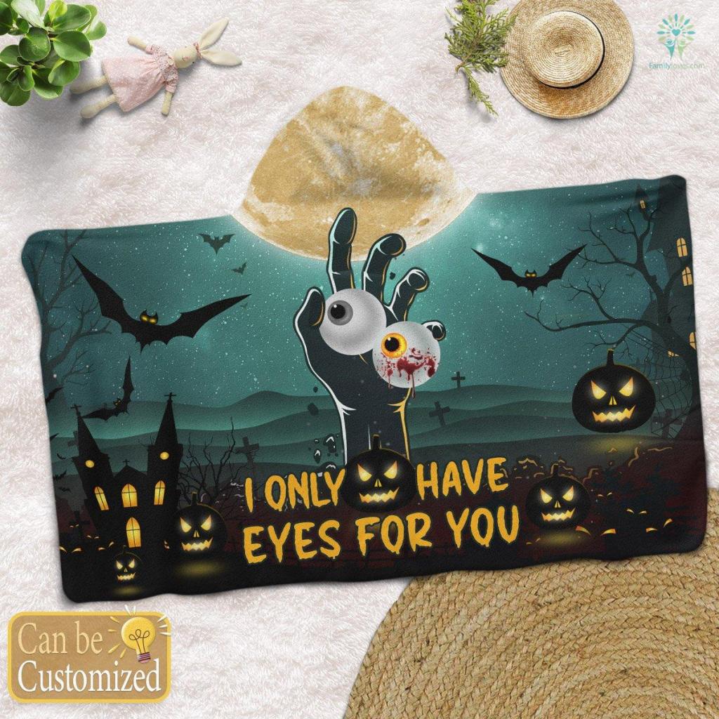 I Only Have Eyes For You Halloween Hooded Blanket