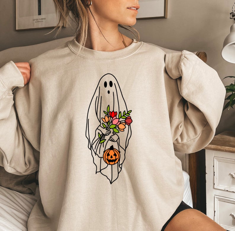 Halloween Ghost Shirt, Halloween Party Shirt, Floral Ghost Shirt, Autumn Shirt, Trick Or Treat Shirt, Cute Ghost, Halloween Pumpkin Gift