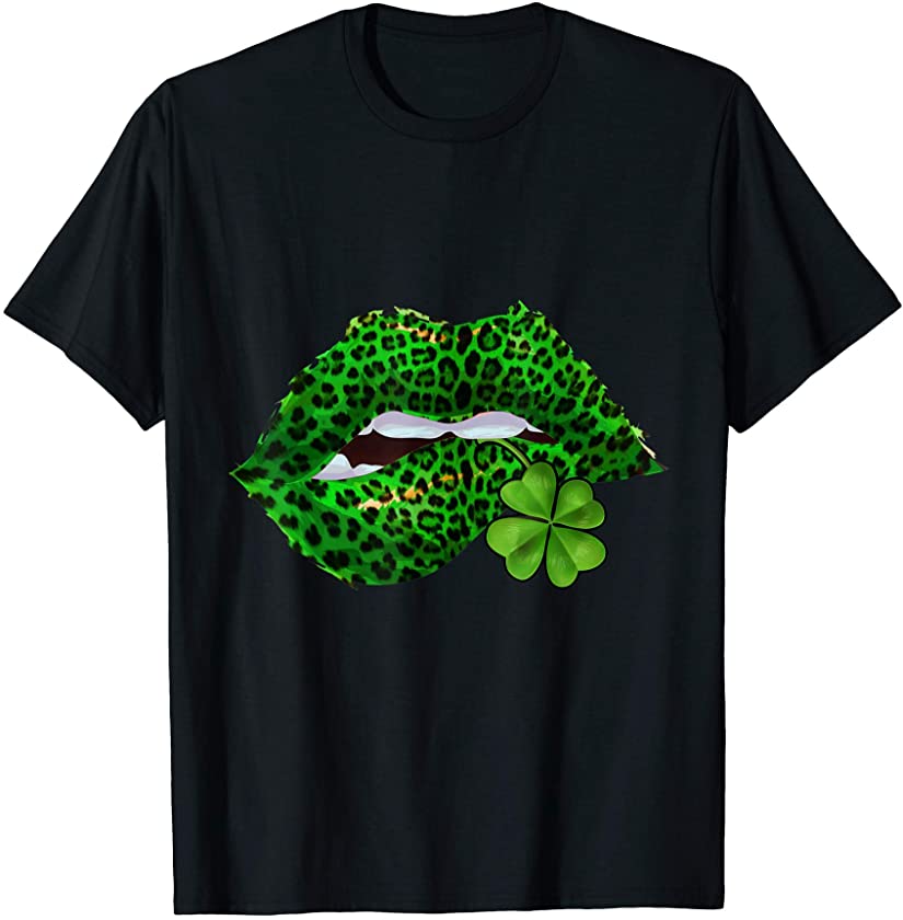 Green Lips Sexy Irish Leopard Shamrock St Patricks Day T-Shirt