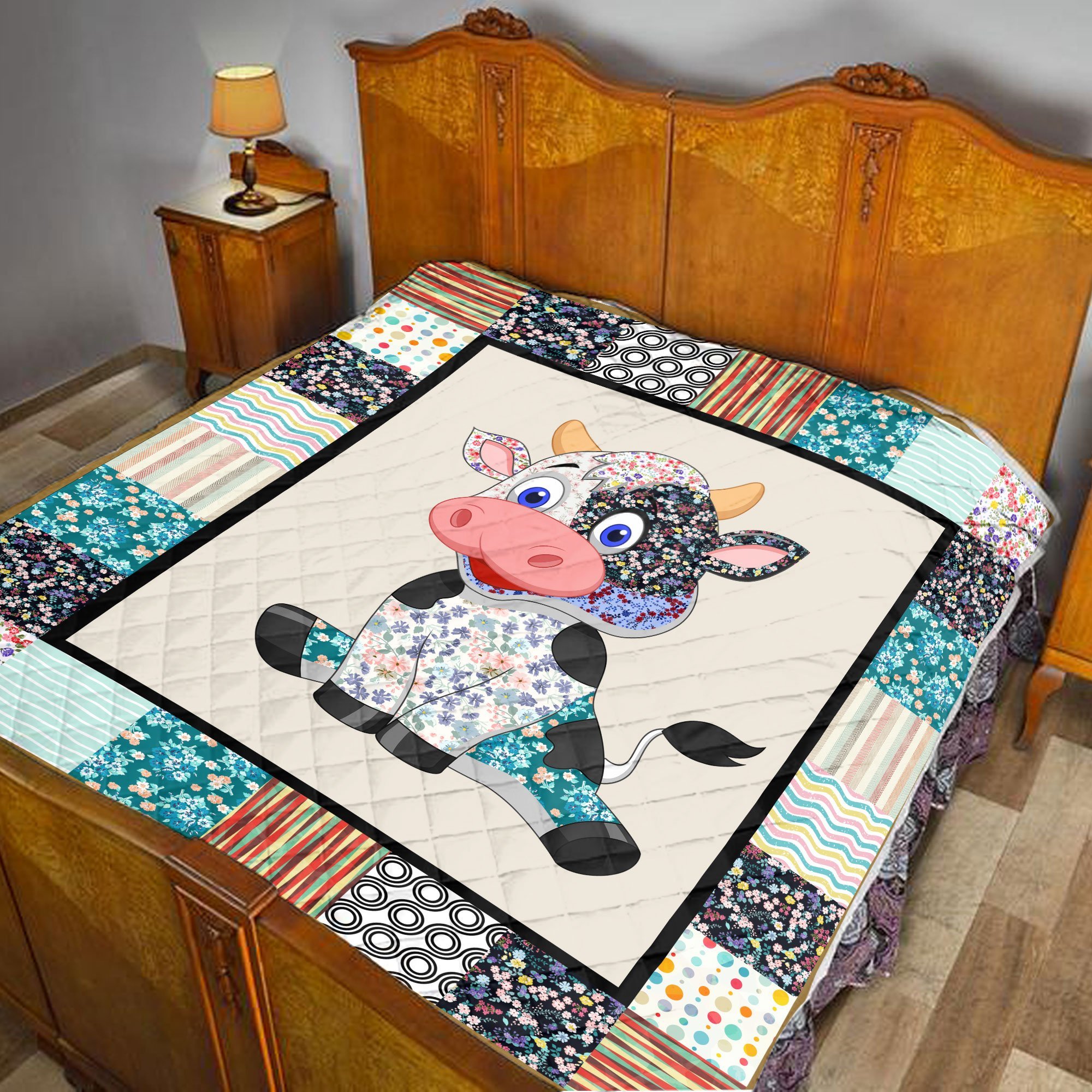 cow-flower-pattern-quilt-gearnoble