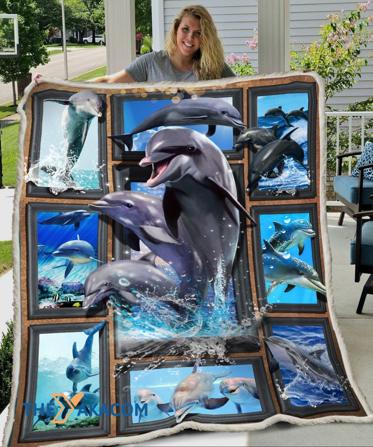 3D Huge Dolphin Jumping Out From Water Fleece Sherpa Throw Blanket