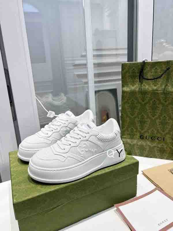 Gucci GG Embossed Shoes Sneakers – White SNK631885641