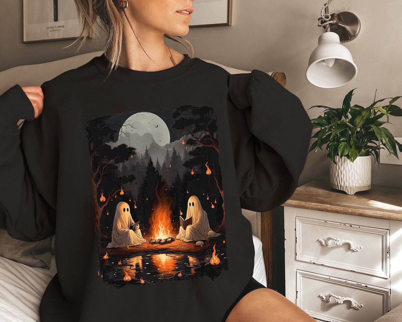 Vintage Ghost Book Reading 2D Crewneck Sweatshirt All Over Print Sweatshirt For Women Sweatshirt For Men