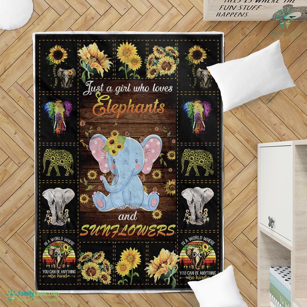 Just A Girl Who Loves Elephants And Sunflowers Fleece Blanket 3