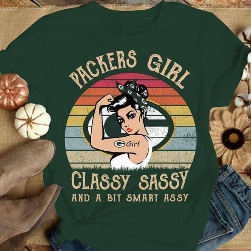 Green Bay Packers Girl Classy Sasy And A Bit Smart Asy Retro T Shirt