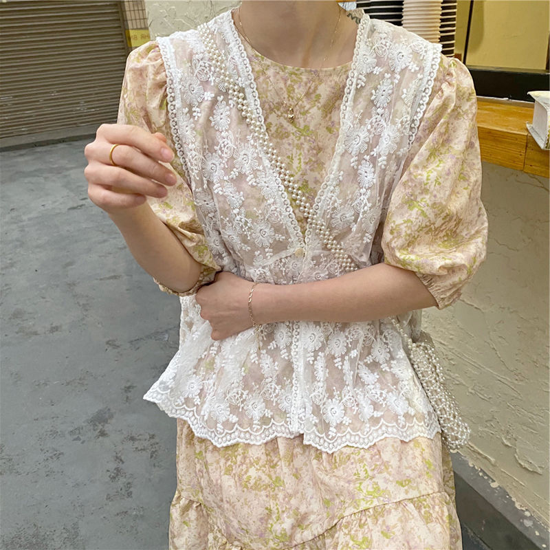 Women Vests Solid Lace Sweet Kawaii Teens All-match Stylish Embroidery Tender Elegant Casual Retro V-neck Pleated Fairy Ulzzang alx