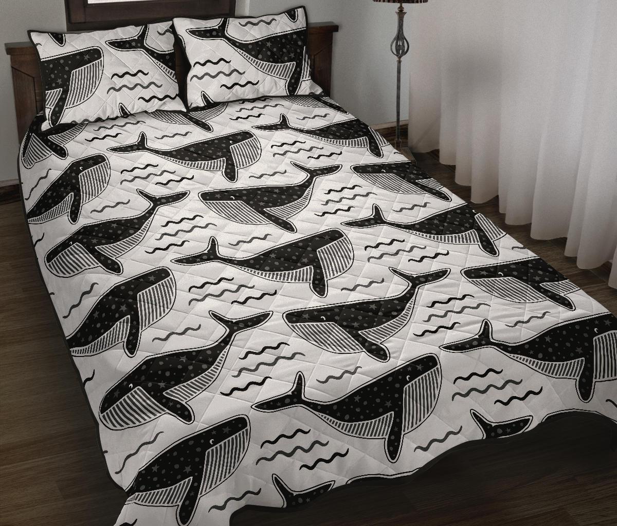 Black whale pattern Quilt Bed Set