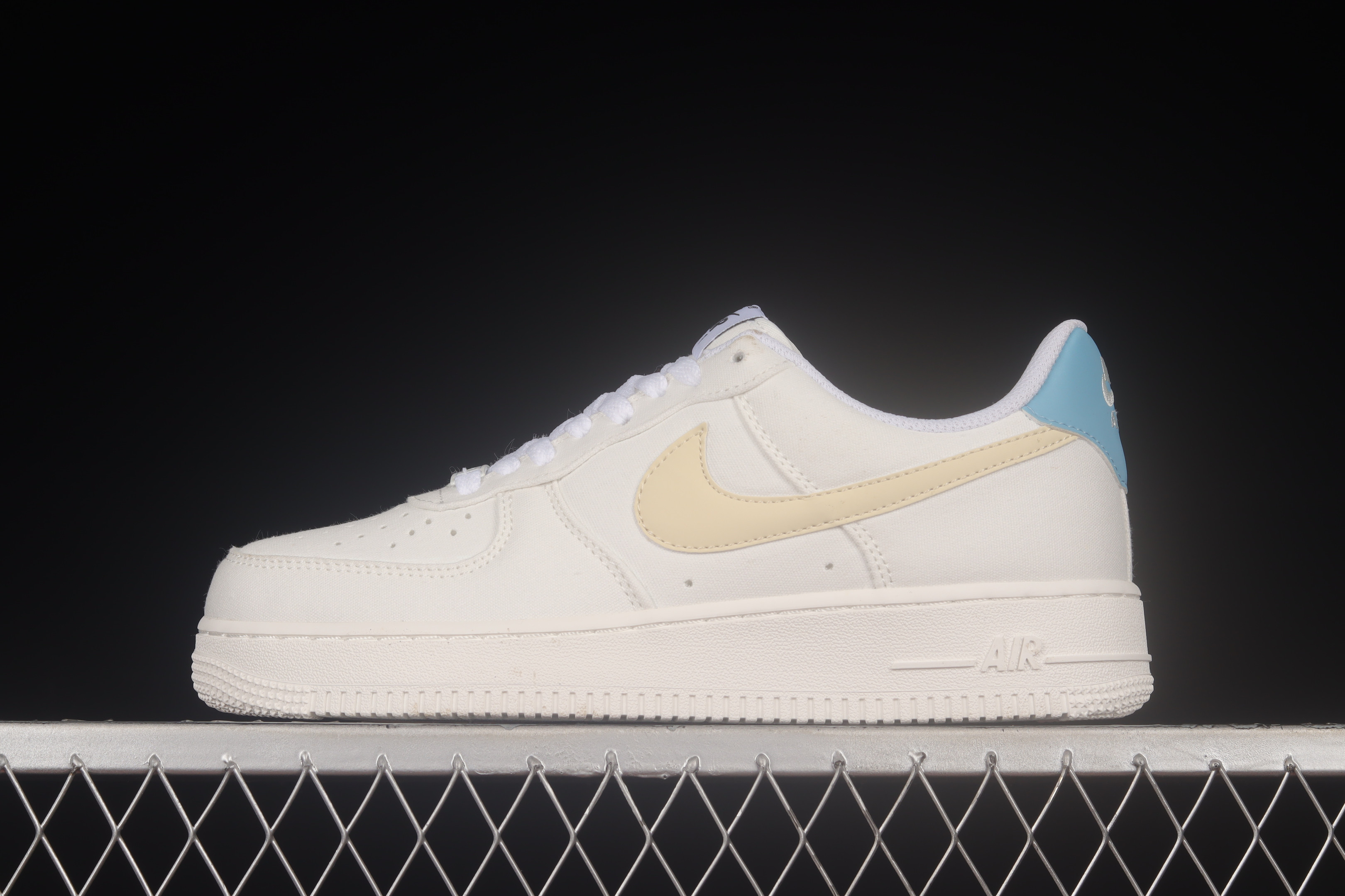 Nike Air Force 1 07 Low Cream Blue Shoes Sneakers SNK494641117