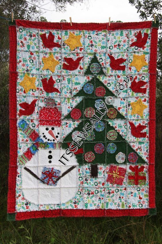 Christmas Pattern Hur Quilt