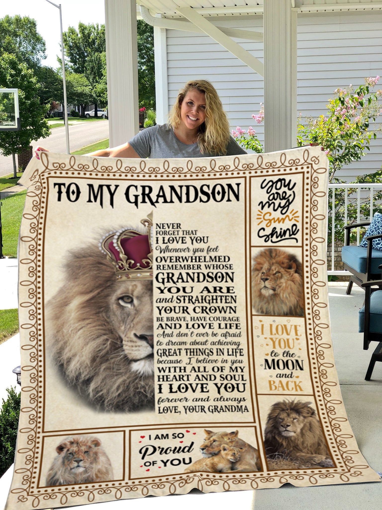 To My Grandson, Straighten Your Crown, Love Grandma , Lion, Gift For Grandson, Sherpa Blanket