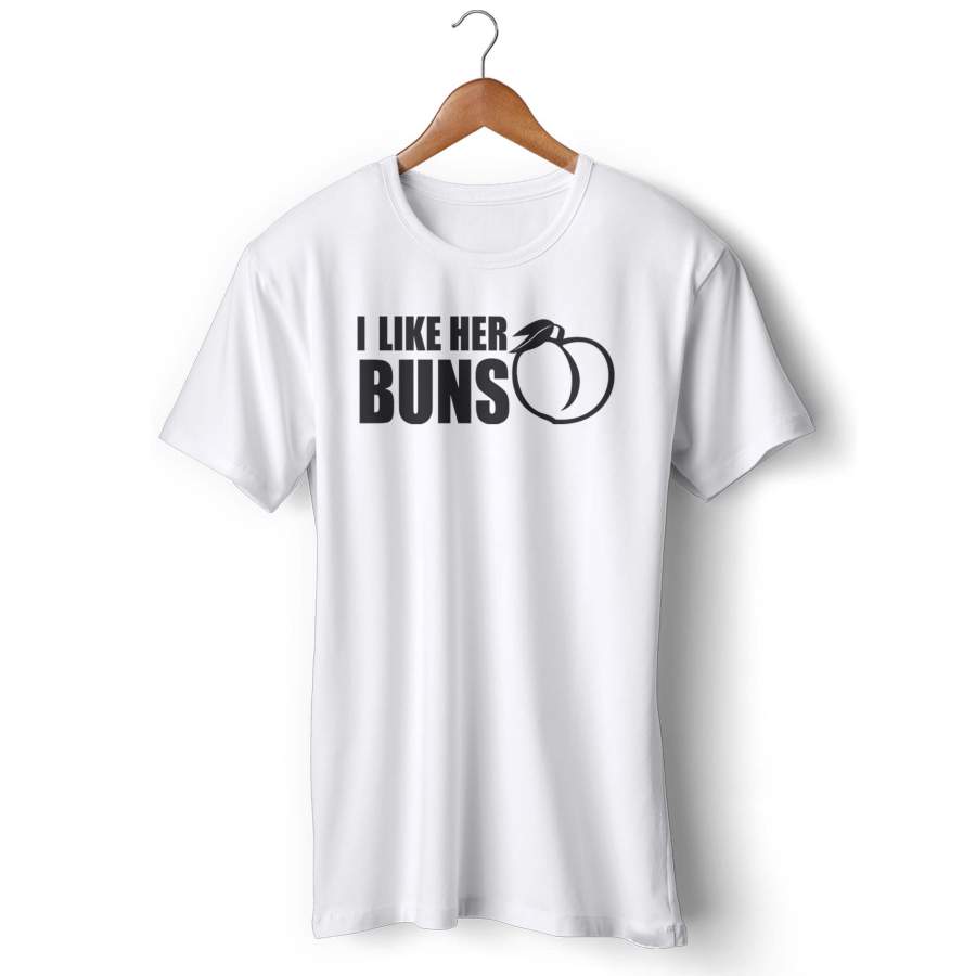 I Like Her Buns I Like His Guns Couple Funny 1 Gildan Man’s T-shirt 