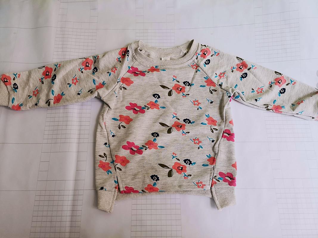 2022 New Baby Girls Autumn Printed Floral Sweater Long Sleeved Korean Girls Bottoming Shirt Flowers Round Neck Sweater Kids Tops alx