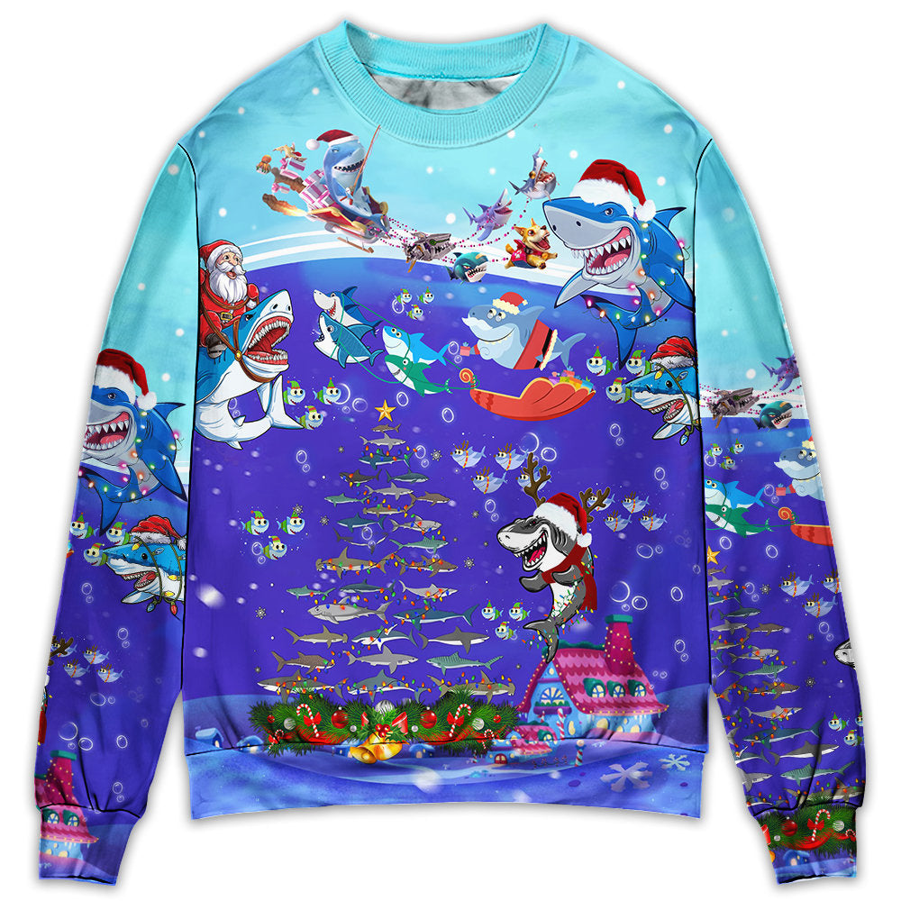 Christmas Santa Shark Sits On Rockets And Brings Gifts To Ocean – Sweater – Swea01Lin170822