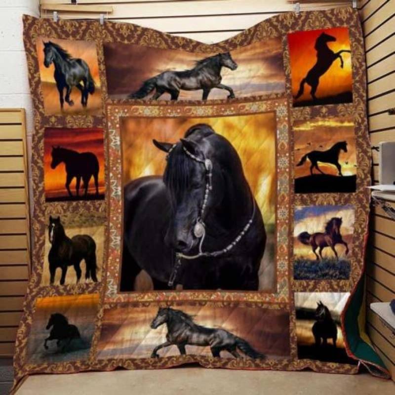 Horse #1115-8 HT-LH Blanket