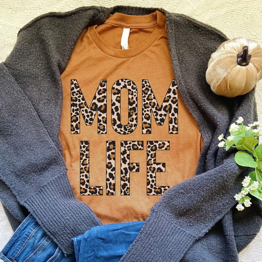 Mom Life Leopard Custom Nickname | Personalized T-Shirt