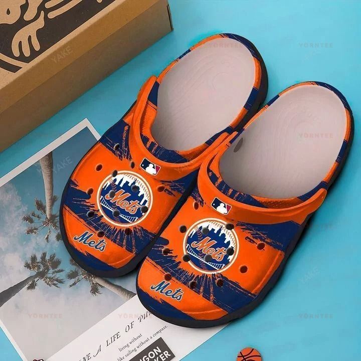 New York Mets Crocband Clog Comfortable Classic Clog Water Shoes Crocs Shoes For Mens And Womens