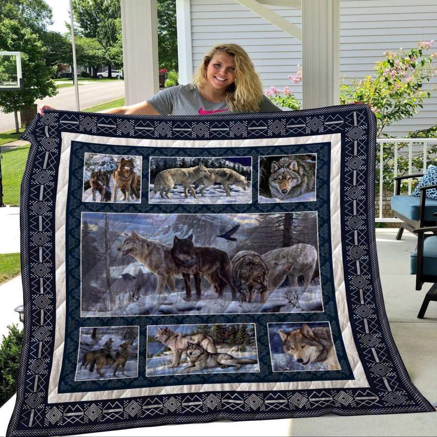 Wolf Quilt Blanket Christmas Gift Ideas