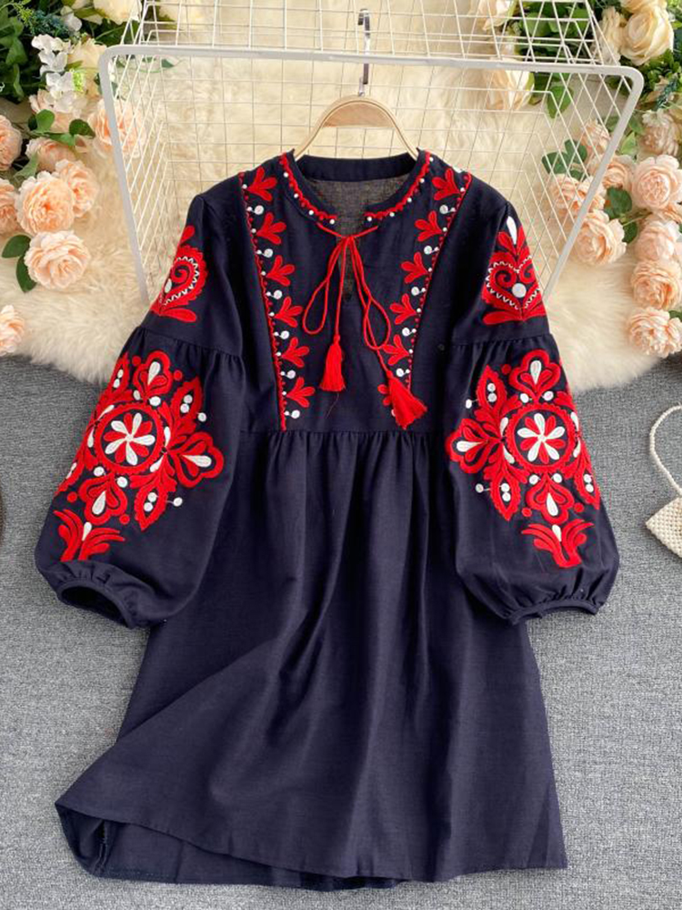 Spring Autumn Women’s Retro Ethnic Embroidered Dress Lantern Sleeves Bohemian Holiday Dress Women GD678 alx