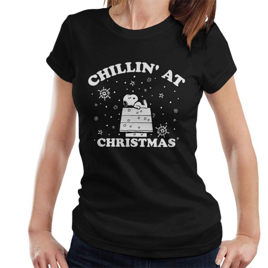 Peanuts Chillin At Christmas Snoopy Women’s T-shirt