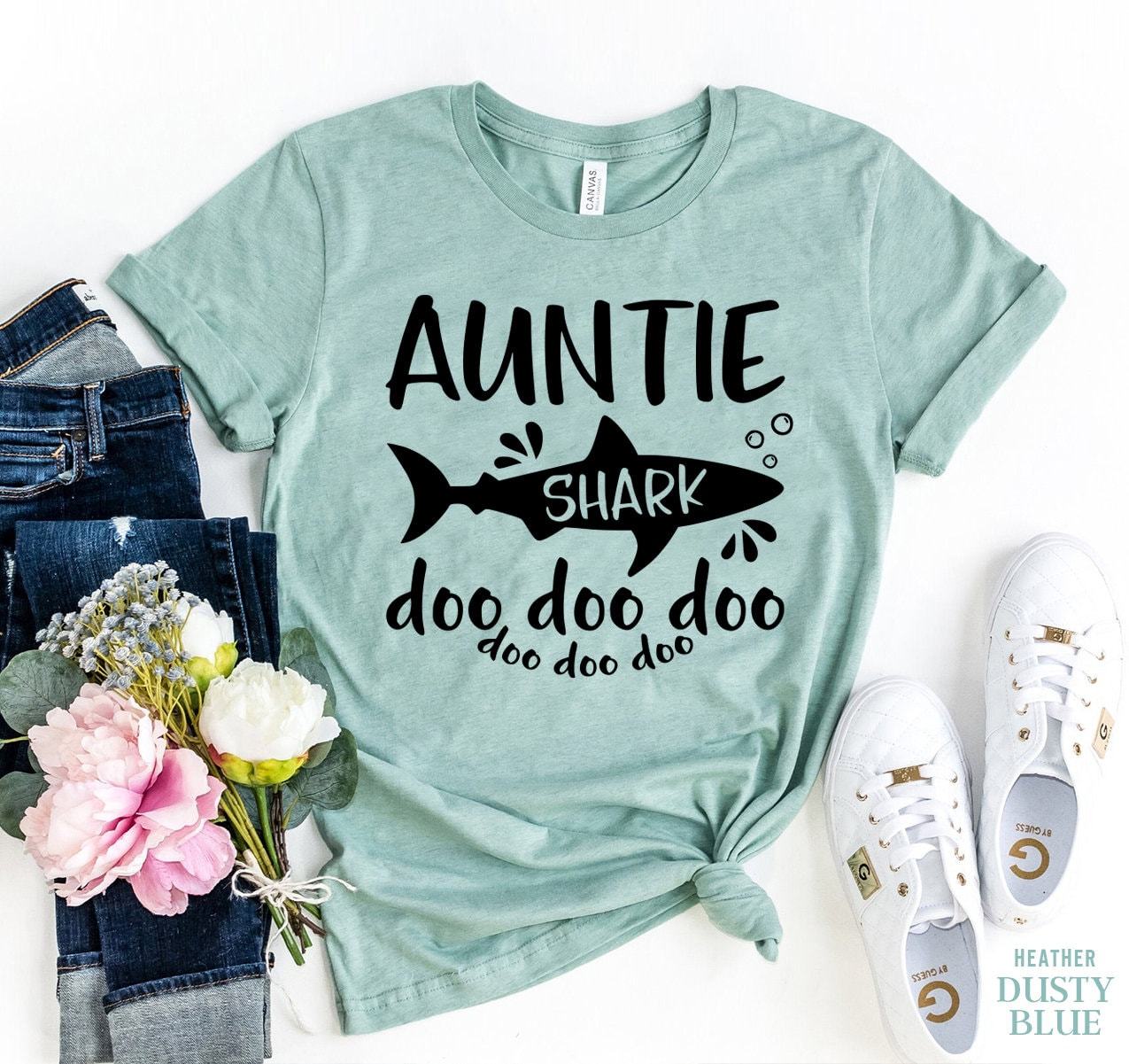 Auntie Shark Shirt, New Aunt Tee, Aunt Tshirt, Aunt Shark T-Shirt, Auntie Gifts, Aunt Life, Doo Doo Tshirt, Shark Party, Cute Aunt Shirt