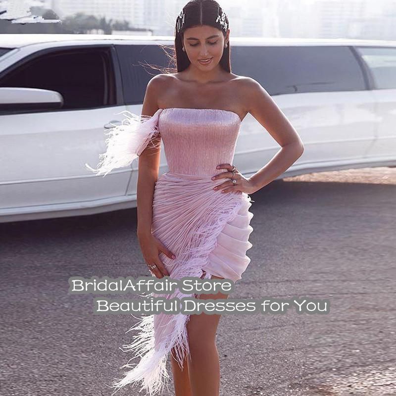 BridalAffair 2022 New One Shoulder Mini Prom Dresses New Sleeveless Feathers Ruched Sheath Party Gowns Chic Irregular Short Gown alx