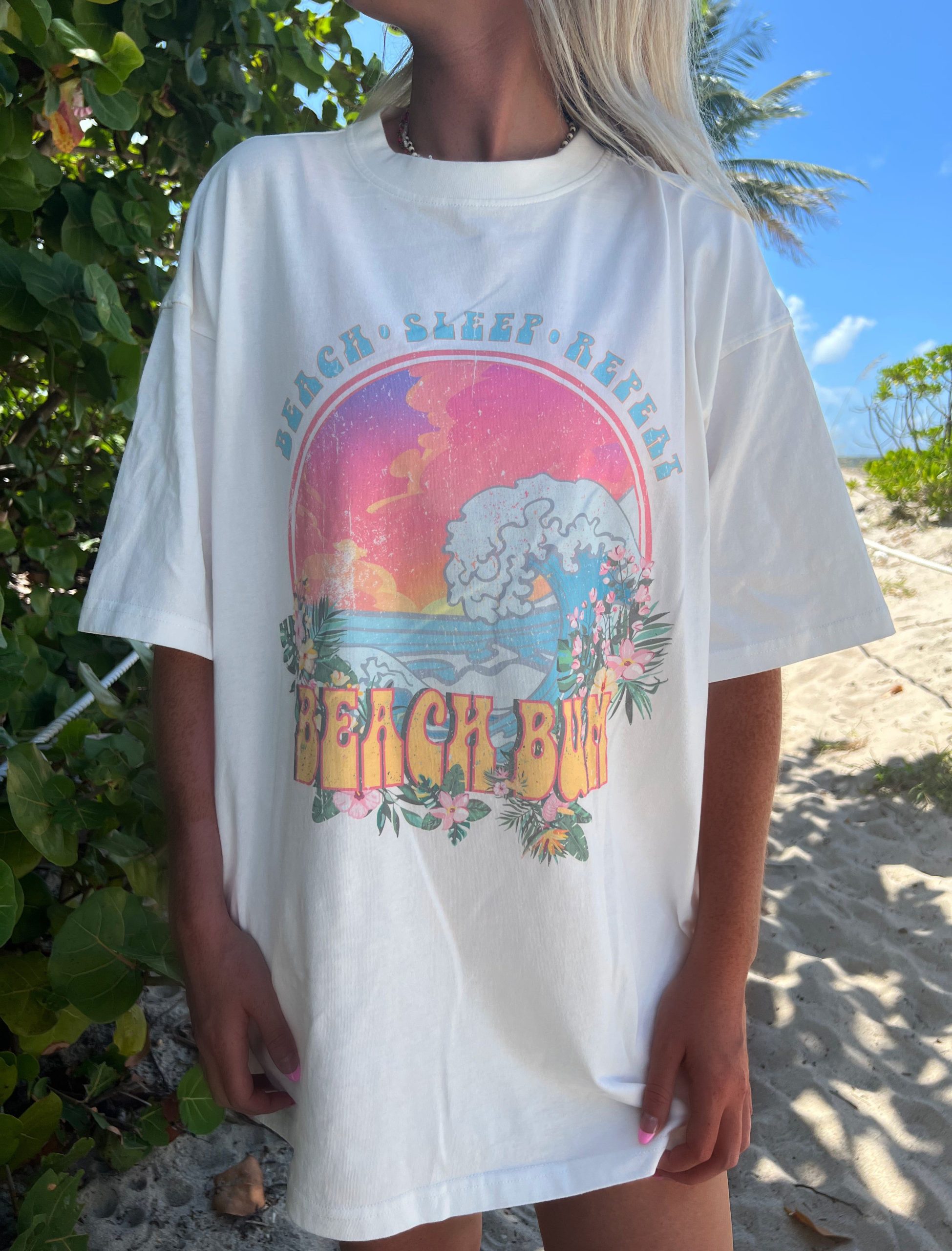 Beach Bum Summer Tee Shirt Outfits