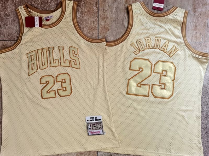 Chiacago Bulls Michael Jordan #23 NBA Classic White Jersey