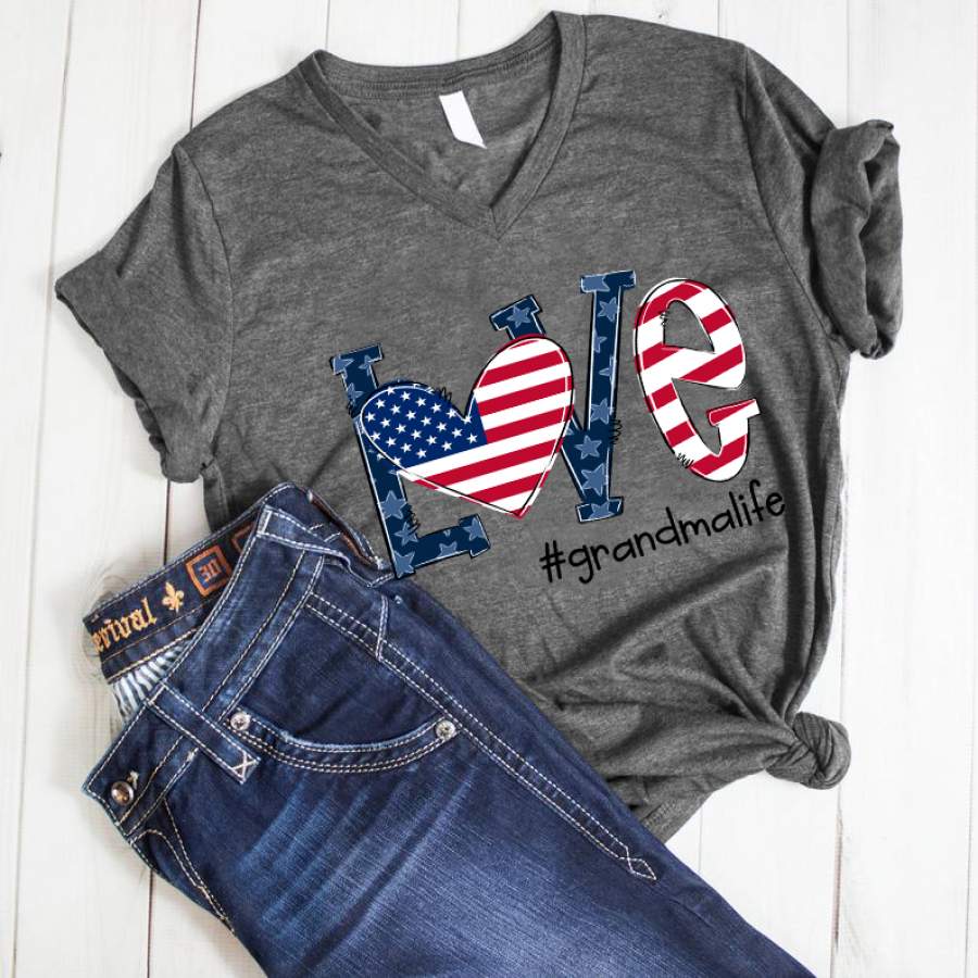 Personalized Love Grandma Independence Day V-Neck Shirt