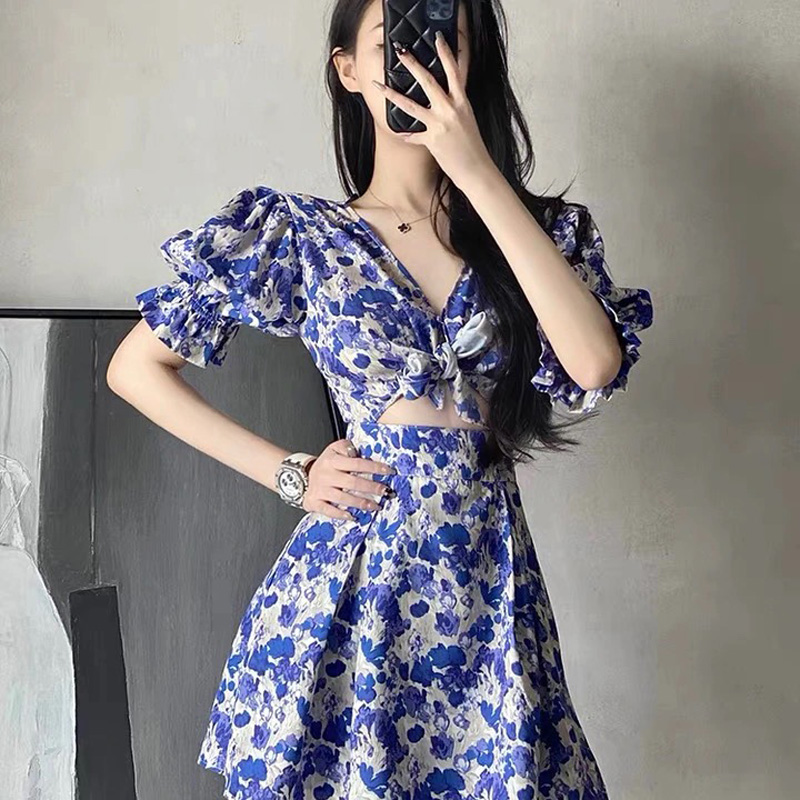 Women Short Sleeve Dresses Blue Floral Printed Hollow Out V-neck Female Sexy Puff Sleeves Vintage Dress Mujer Holiday Korean Ins alx