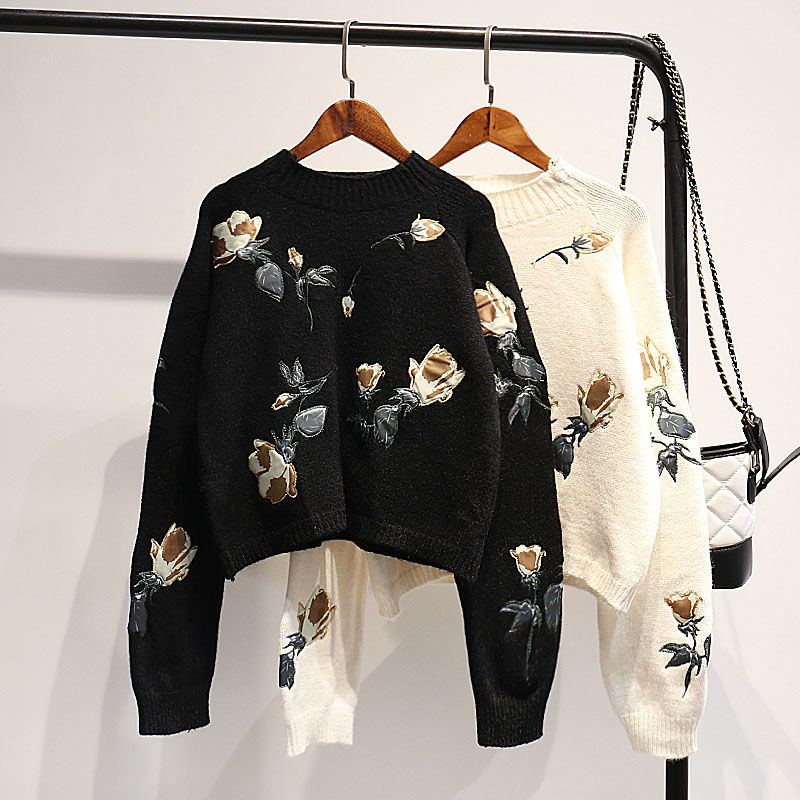 Vintage Women Sweaters And Pullovers O-Neck Long-Sleeved Short Flower Embroidery Loose Short Lady Elegant Pulls Outwear Coat Top alx