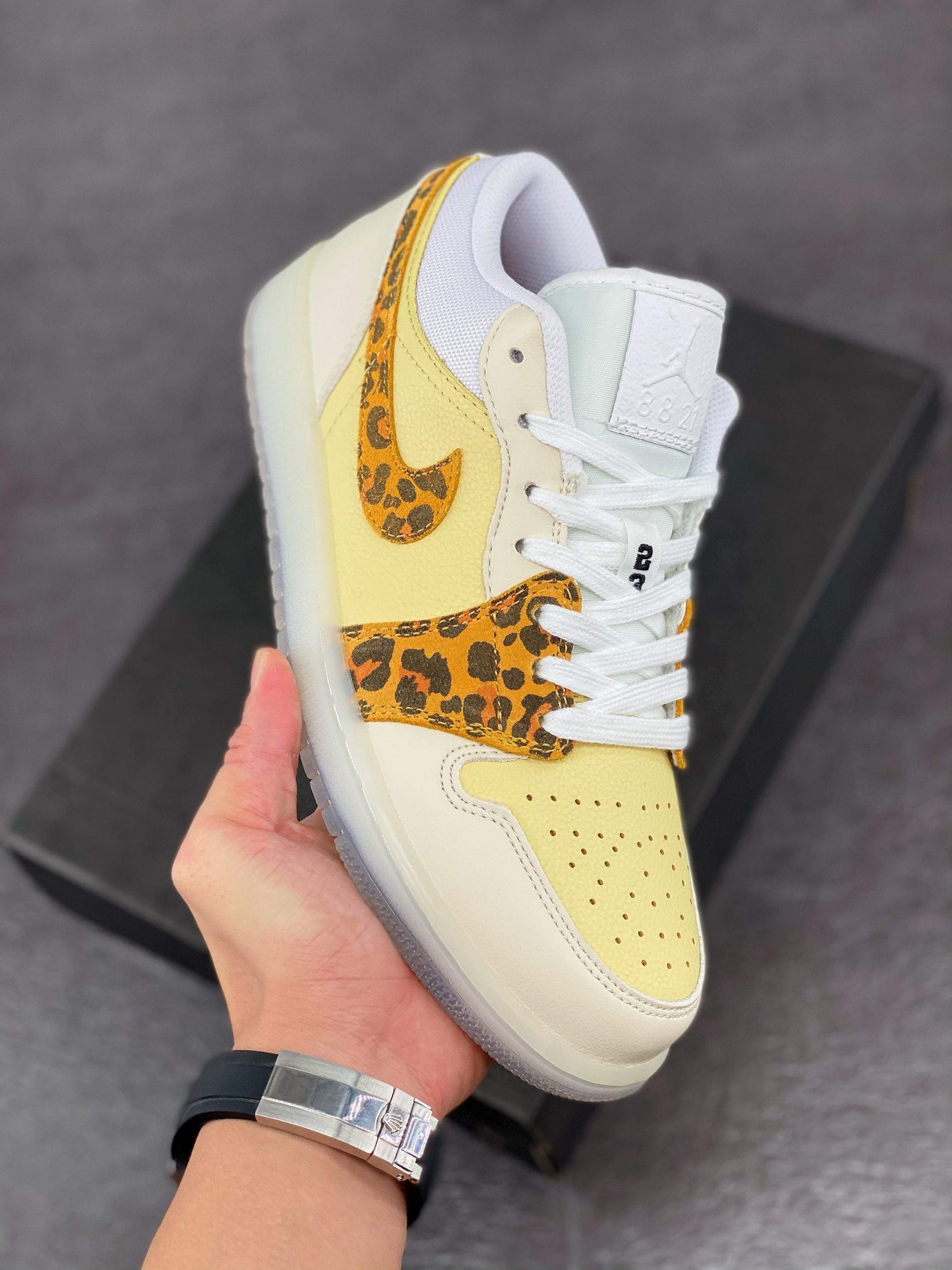 JD 1 Low SNKRS Day Yellow Sail DN6998-700 5342023