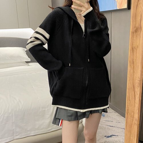 The Classic TB High-end Knitted Woolen Jumpsuit, Wide Open Blouse, Autumn Four Bars Loose Skinny Zipper Sweatshirt, Casual Coat alx