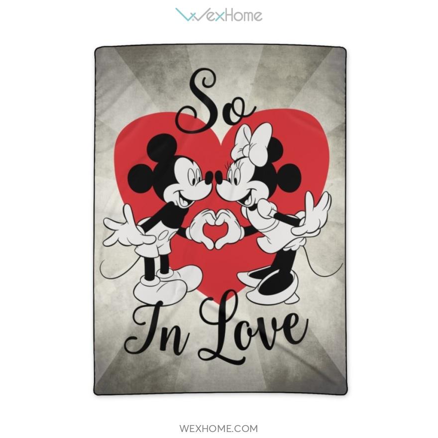 Mikey And Minnie So In Love Polyester Blanket Amazing Couple Gift W0920