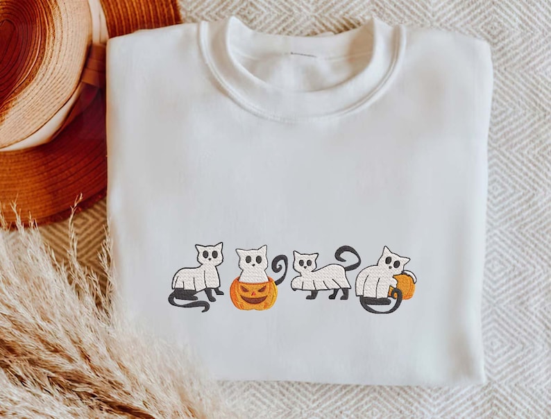 Ghost Cats Halloween Embroidered Sweatshirt 2D Crewneck Sweatshirt All Over Print Sweatshirt For Women Sweatshirt For Men Sws2721