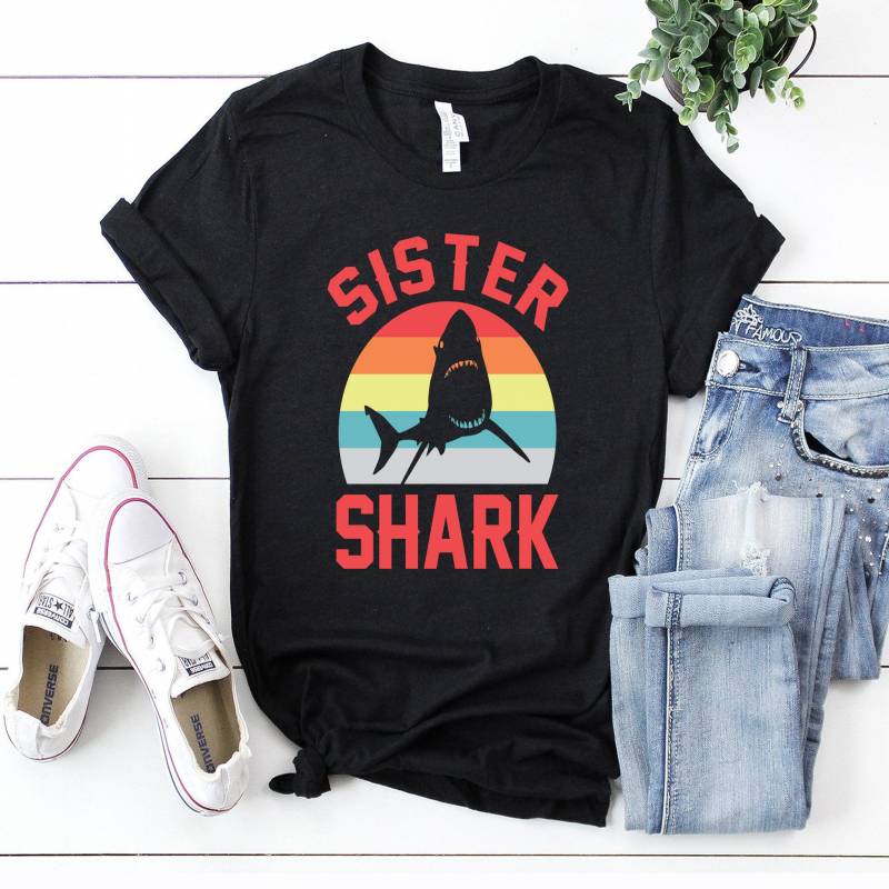 Crushtee SALE!! Sister Shark T Shirt, Sister To Be Shirt, New Sister Gift, New Sister Shirt, Funny Sister Shirt, Sister Shark T Shirt