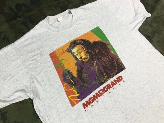 Vintage 1993 Cowardly Lion Wizard Of Oz Shirt