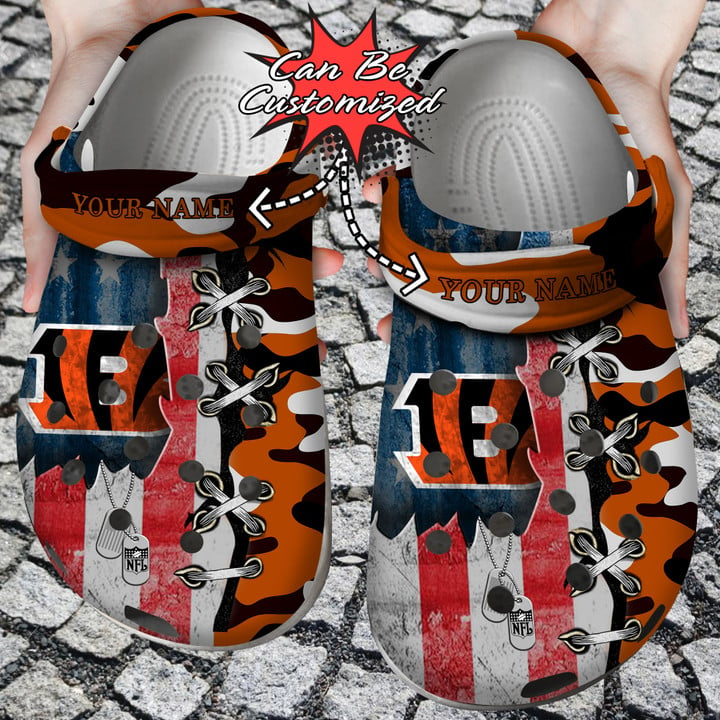 Football Crocss – Personalized Us Flag Cincinnati Bengals Cross Stitch Camo Pattern Clog Shoes