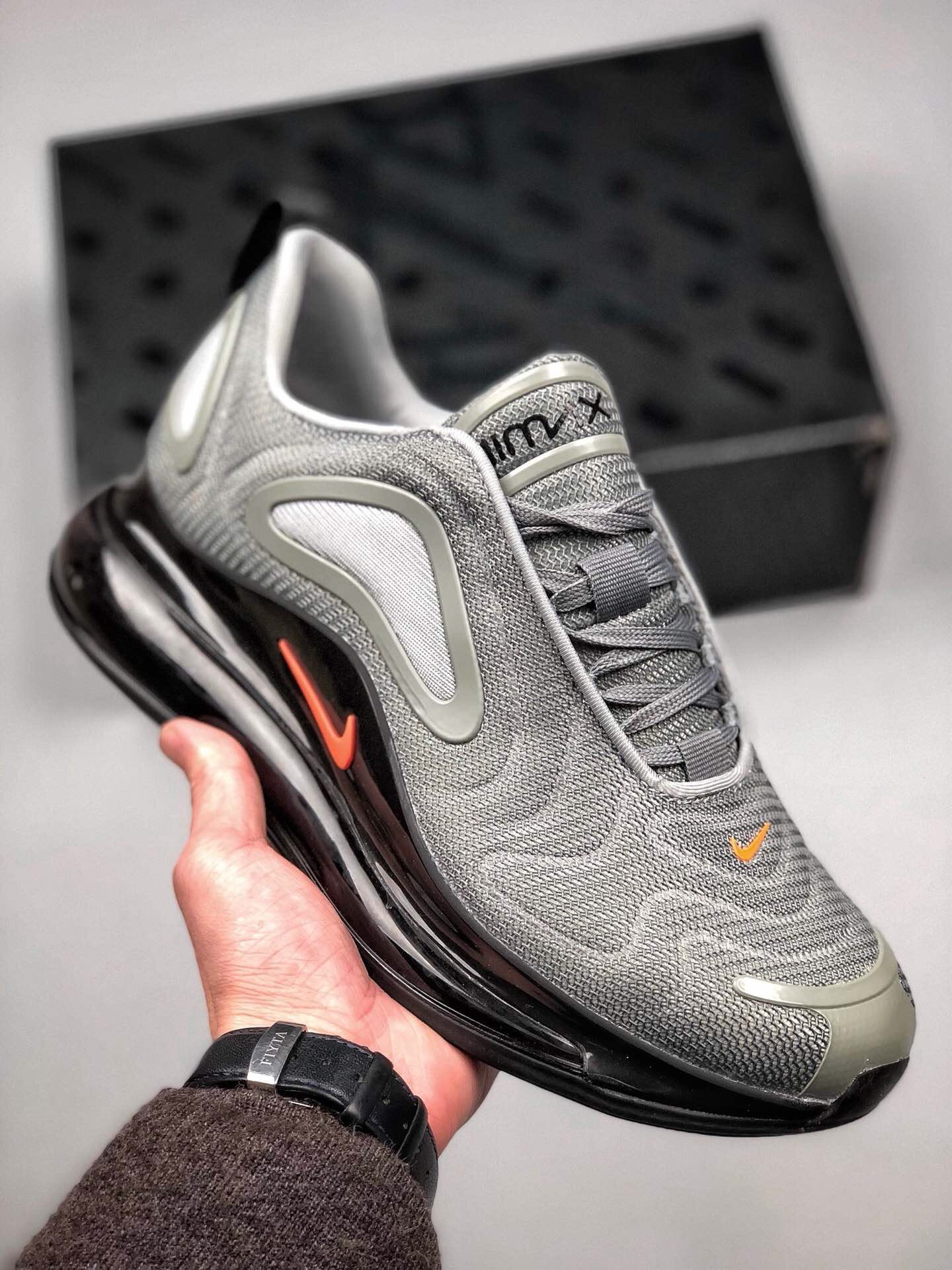 Nike Air Max 720 Cool GreyBright Crimson-Black 5339731