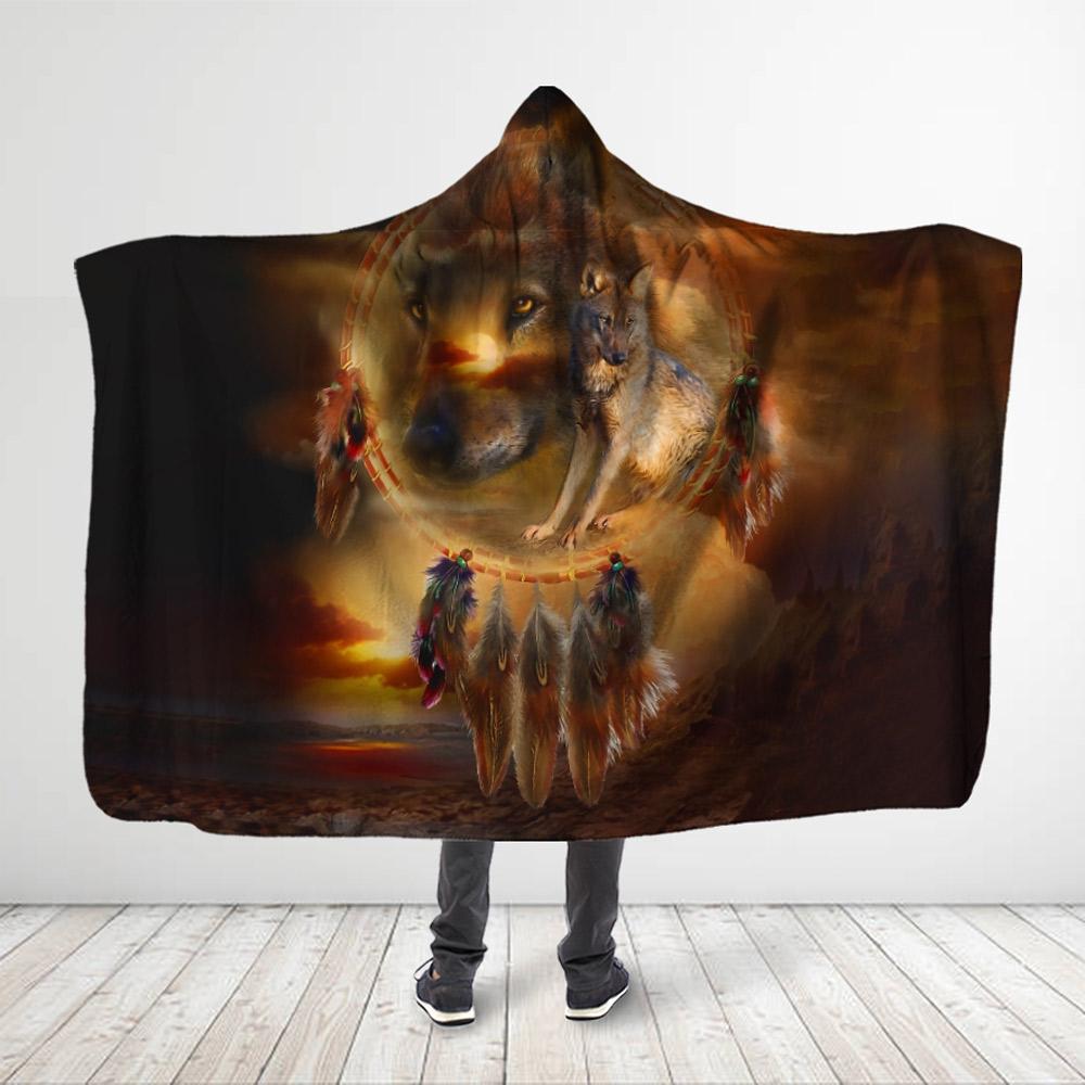 Native American –  Wolf Dreamcatcher – Hooded Blanket