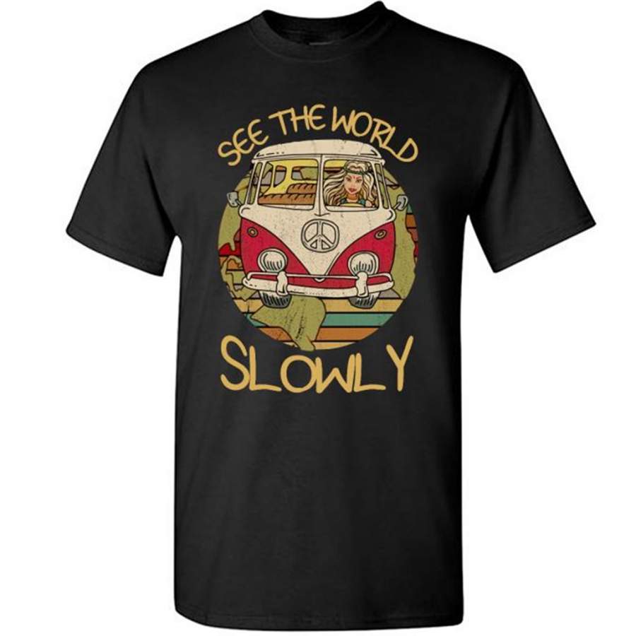 See The World Slowly Hippie Girl Peace Sign, Classic Vintage Design A – Gildan Short Sleeve Shirt