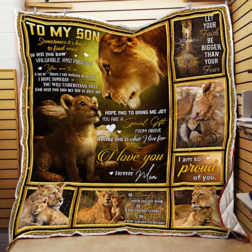 To My Son, God Sent You Into My Life, Love Mom, Lion Quilt Blanket