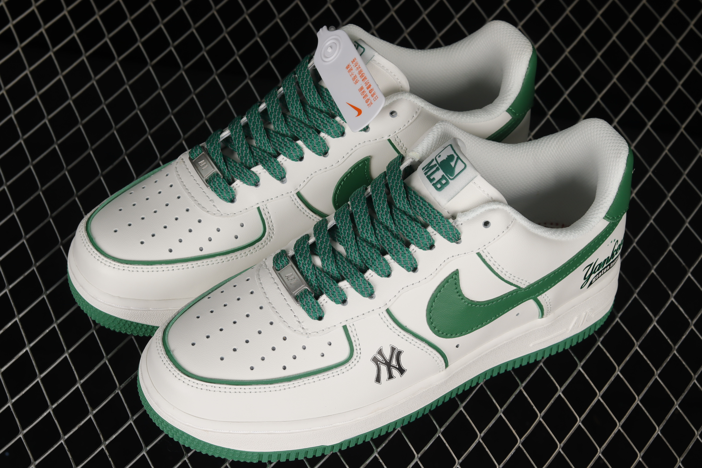 Yankees x Nike Air Force 1 07 Low White Green Shoes Sneakers SNK213388788