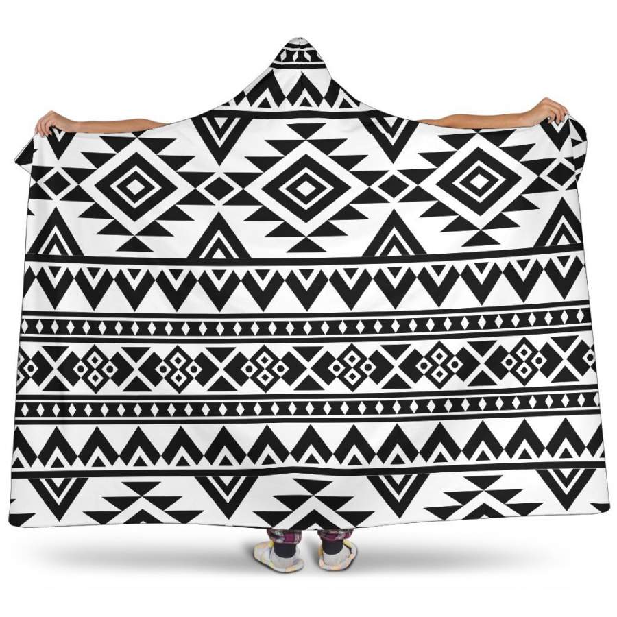 White And Black Aztec Pattern Print Hooded Blanket