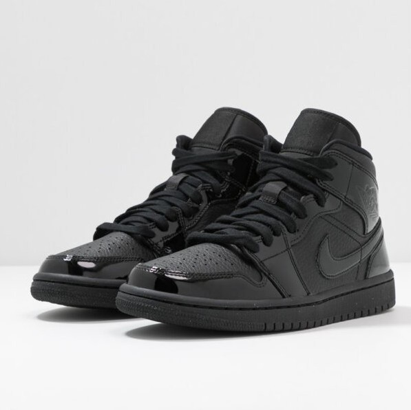 Jordan 1 Mid Black 601411