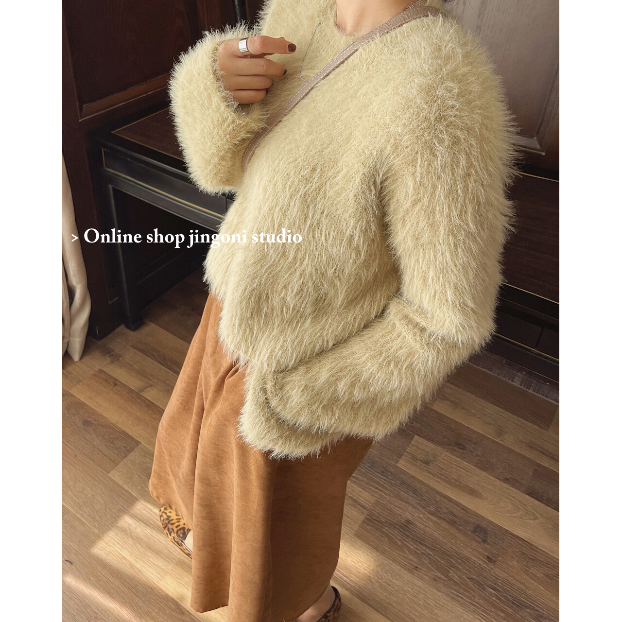 2022 Za Woman Clothes Faux Fur Knit Sweaters Oem Pulls Crop Top Korean Fashion Vintage Winter Long Sleeve Sweatshirts Party Sexy alx