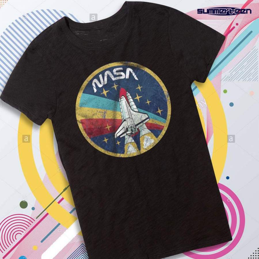 Vintage Rocket Launch Nasa World Women’S T Shirt