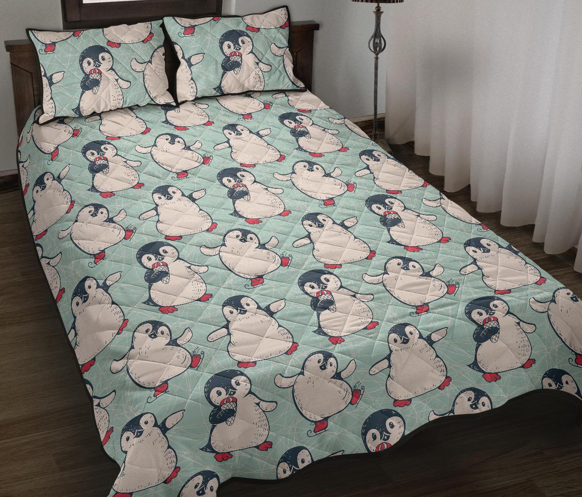 Cute Penguin pattern Quilt Bed Set