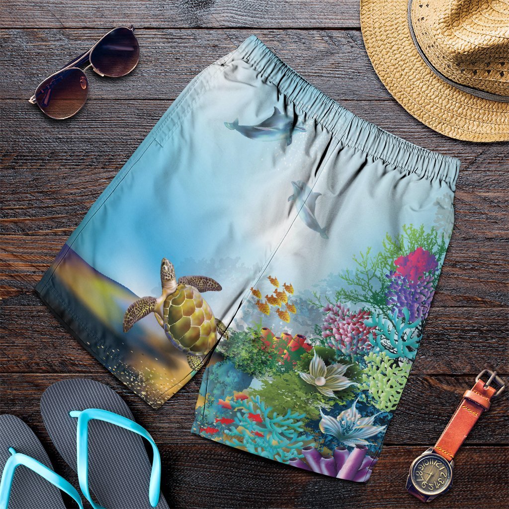 Hawaiian Turtle Dolphin In The Ocean Polynesian Men’S Shorts